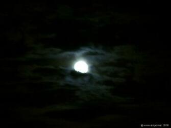 Cool Wallpaper Full Moon