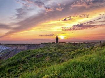 Lighthouses Summer Homes And Clam Chowder Chartering A Luxury