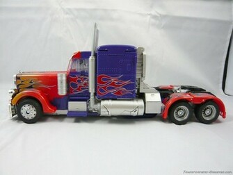Optimus Prime Truck Wallpaper Ing Gallery