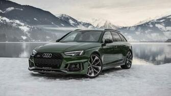 Audi Rs4 Avant Flaunts Sonoma Green Paint In A Winter Wonderland