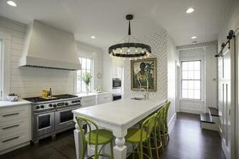 Wallpaper Gray And White Zebra Print