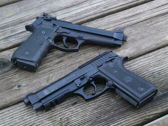 Beretta 92fs Wallpaper Image Photos Pictures Background