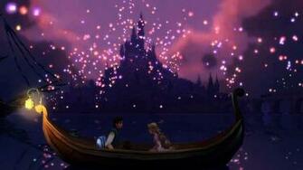 Tangled Lantern Wallpaper Top Background