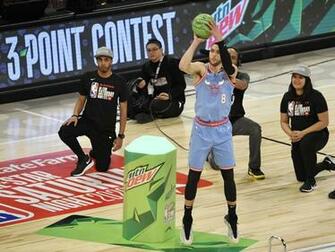 Bulls Zach Lavine Fails To Advance In Point Contest A Bull