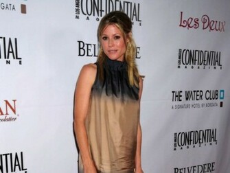 Julie Bowen Wallpaper Desktop