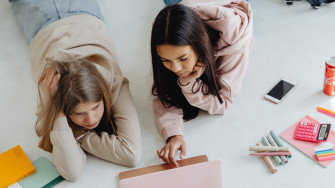 Parenting In The Digital Age Online Dating Rules For Your Teens