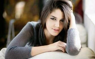 Hollywood Actress Wallpaper Pictures