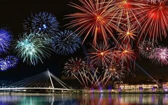 Fireworks Wallpaper