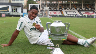 Endrick Entra Para A Hist Ria Do Palmeiras Como Nico Campe O Em Todas Wallpaper