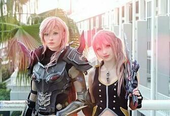 Lightning And Serah Final Fantasy Xiii Cosplays By Alysontabbitha