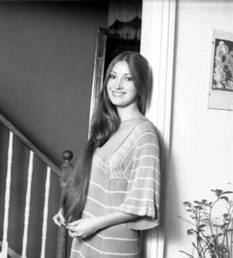 Jane Seymour Image Wallpaper And Background