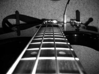 Black Bass Guitar Wallpaper