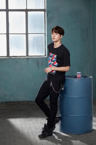 Jackson Wang Meme Pepsi Wallpaper Teahub Io