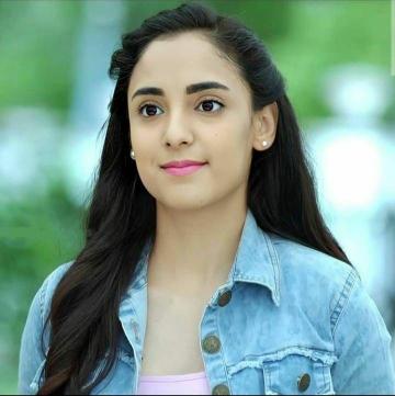 Kanikka Kapur Beautiful Girl Face Beauty Full