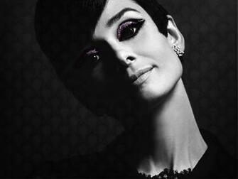 Audrey Hepburn Wallpaper