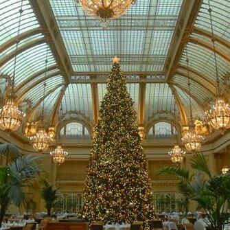 Christmas Hotel Hall Wallpaper