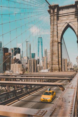 Gorgeous New York City Aesthetic For Your iPhone Prada Pearls