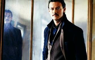 Luke Evans Wallpaper