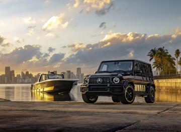 Mercedes Amg G Cigarette Edition Front Three Quarter