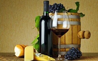Vinos Y Uvas Wallpaper