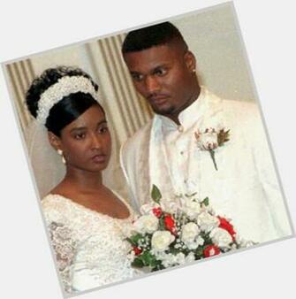 The Gallery For Steve Mcnair Funeral Open Casket