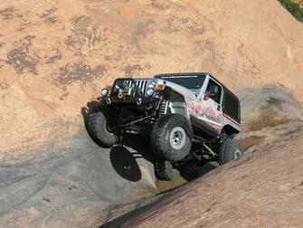 Lifted Jeep Wrangler Mudding