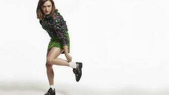 Maisie Williams Wallpaper X Net