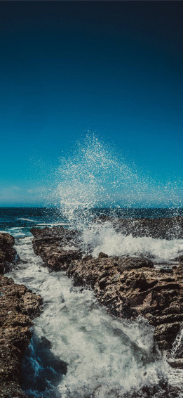 iPhone Waves And Rocks 0at8d818qvofdabi Wallpaper