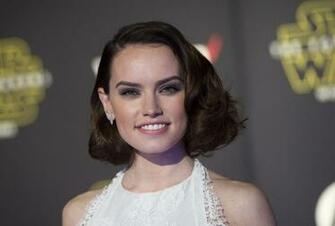 Daisy Ridley HD Wallpaper
