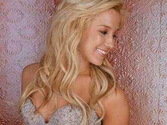 Kellie Pickler HD Wallpaper
