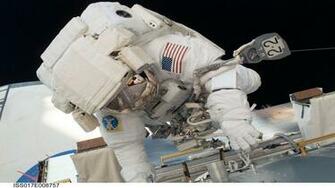 Iss Wallpaper