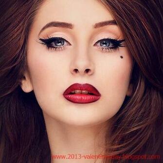 Kiss And Lip HD Wallpaper For Valentines Day Quotes