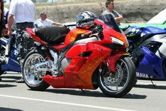 Honda Cbr1000rr HD Wallpaper