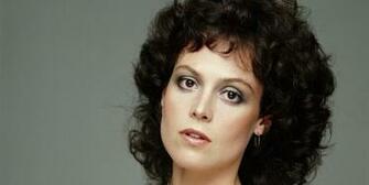 Celebrities Desktop Wallpaper Sigourney Weaver Photos