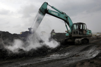 Collapse In Coal Prices Spurs Distress For Indonesian Miners