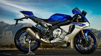 Yamaha Yzf R1 Wallpaper