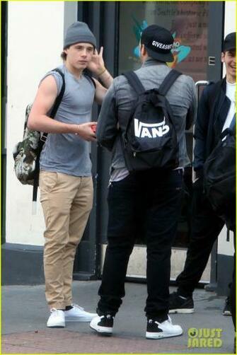 Photo Brooklyn Beckham Chloe Moretz Pictures Just Jared