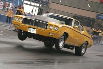 Street Racing Car Pictures Widescreen Wallpaper