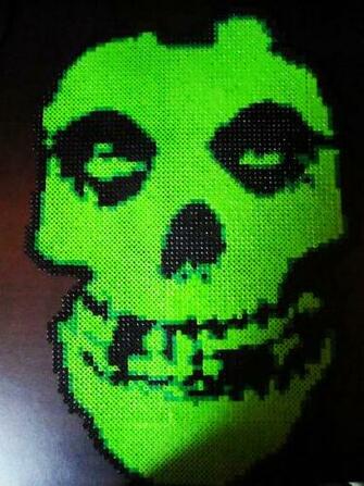 Misfits Wallpaper Skull Perler By Alyciazu