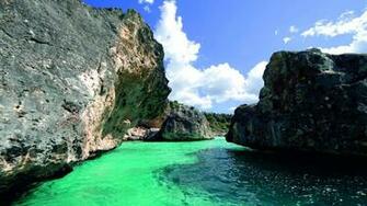 Dominican Wallpaper
