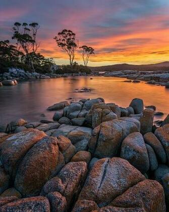 Binalong Bay Sunset Tasmania Australia With Image