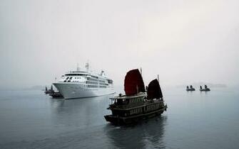 Cruise Ship HD Wallpaper