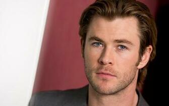 Chris Hemsworth Beautiful Blue Eyes HD Wallpaper