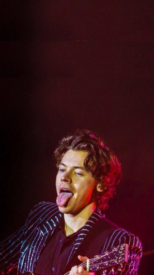 Top Harry Styles Aesthetic Wallpaper Full HD 4k To Use