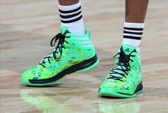 Under Armour Basketball Shoes