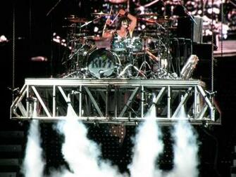 Kiss Heavy Metal Rock Bands Drums Concert Wallpaper Background