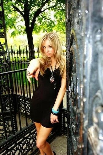 My Babysitter S A Vampire Image Erica Kate Todd Wallpaper Photos