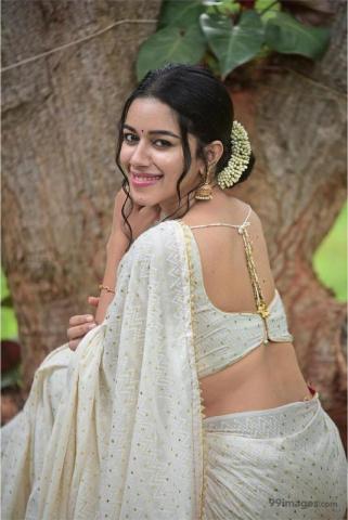 Mirnalini Ravi HD Wallpaper Desktop Background
