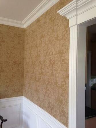 Wainscoting And Wallpaper