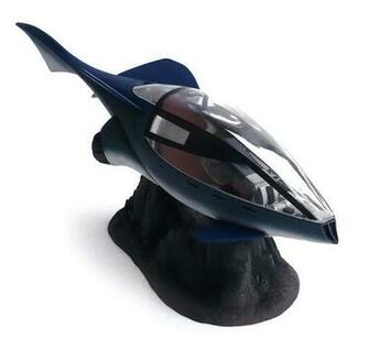 Here Are Some Image Of Monogram S Scale Stinger Submarine